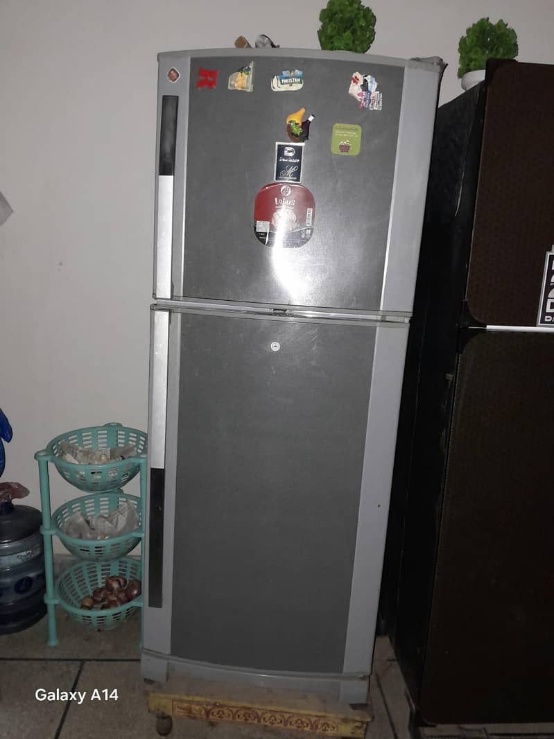 Dawlance refrigerator 0
