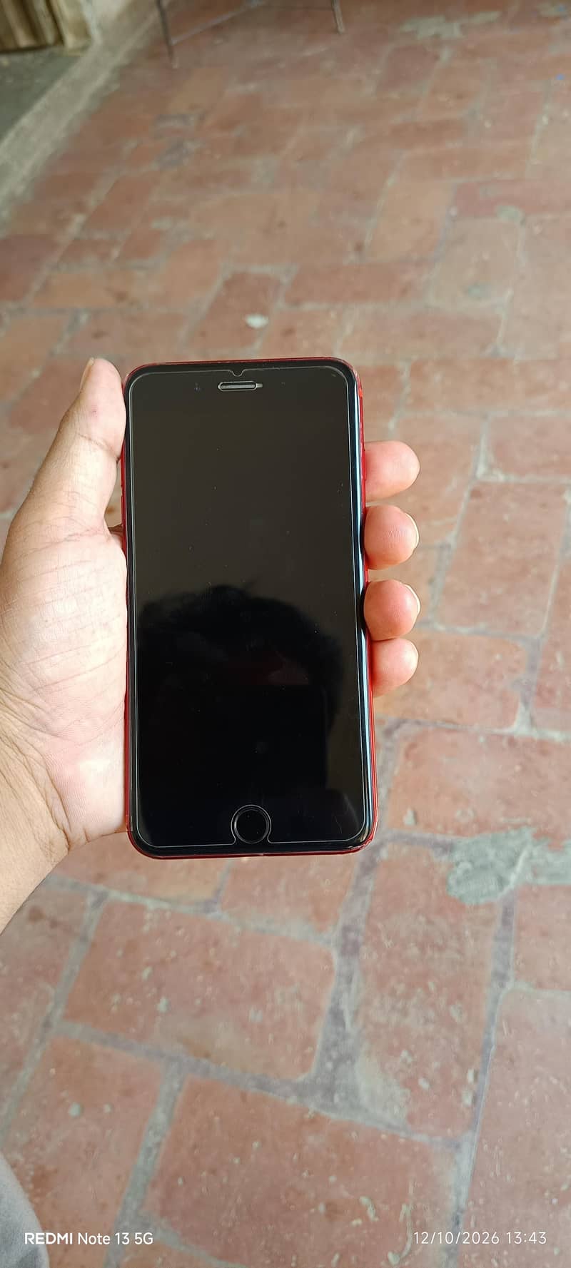 Apple iPhone 8 Plus 5