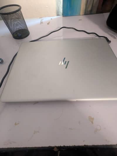 hp ElitBook  Ryzen 3 pro G 6