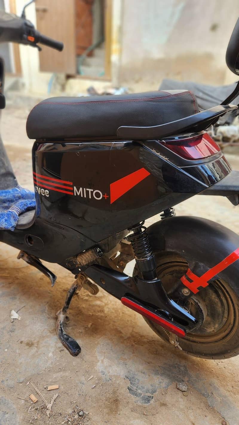 black mito plus 1