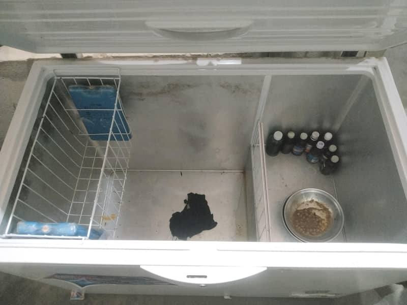 refrigerator 2