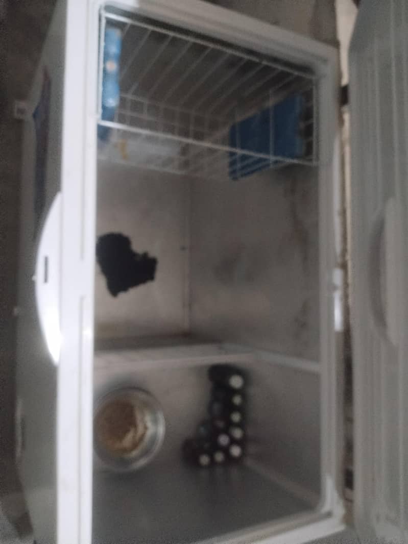 refrigerator 3