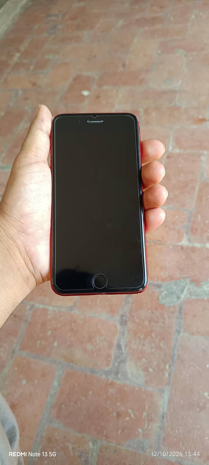 Apple iPhone 8 Plus 4