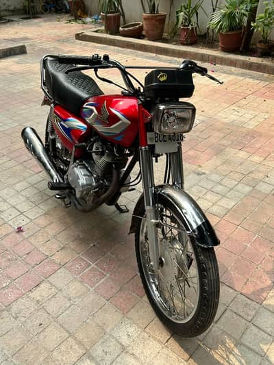 Honda CG 125 2022