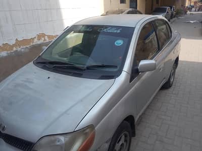 Toyota Platz 2003