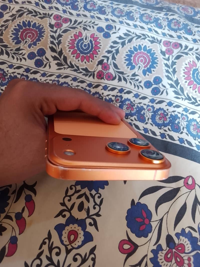 Apple iPhone XR 3