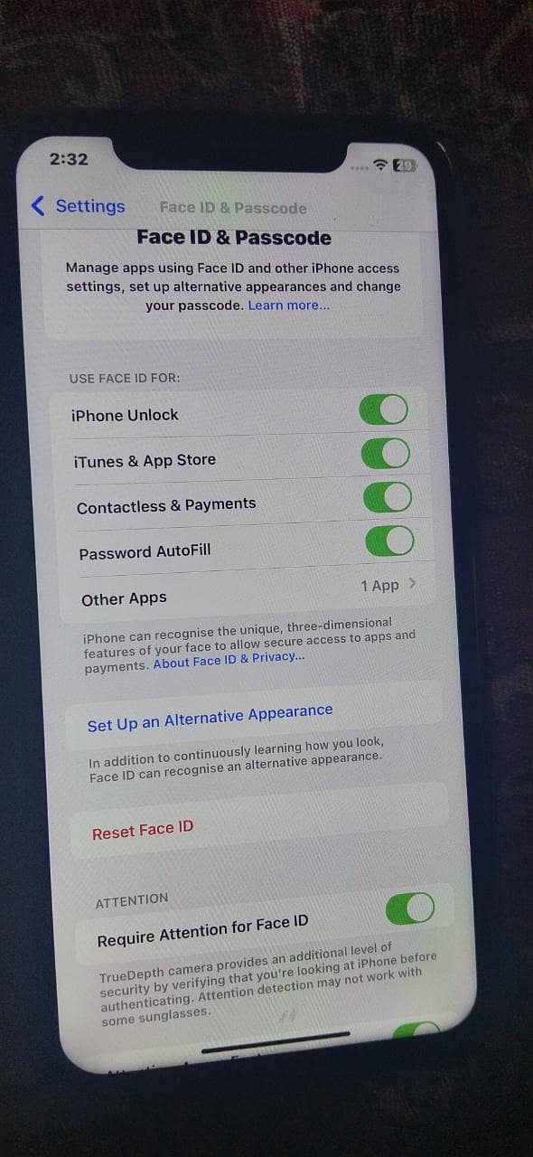 Apple iPhone XR 2