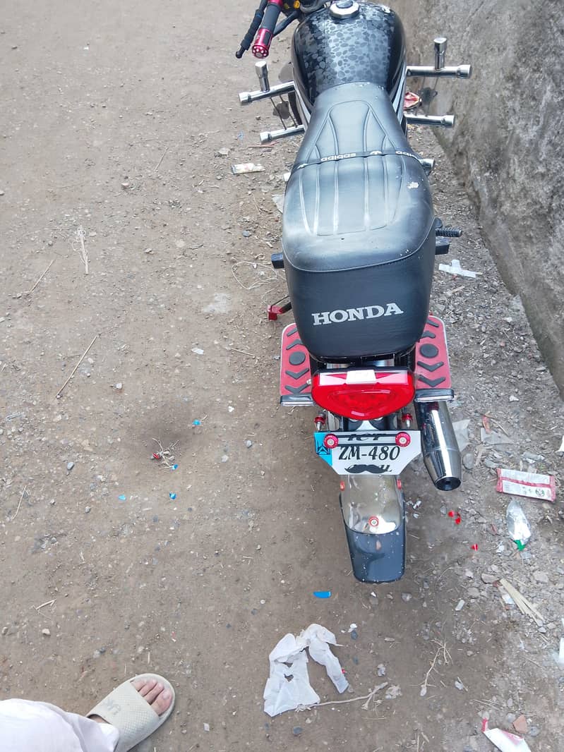 CD 70 2012 model 2