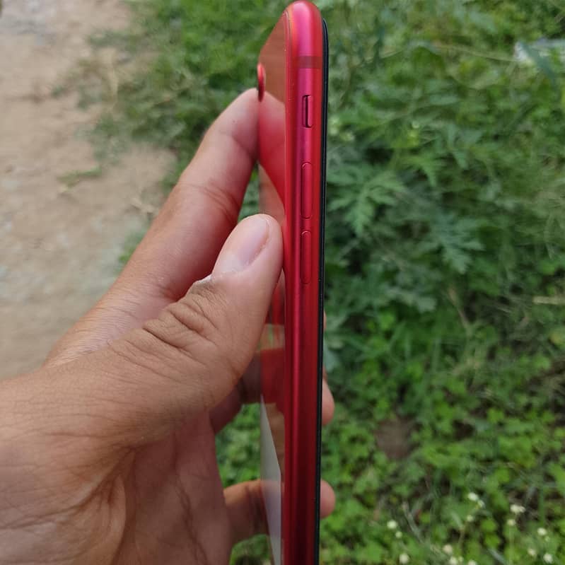 Apple iPhone SE 6
