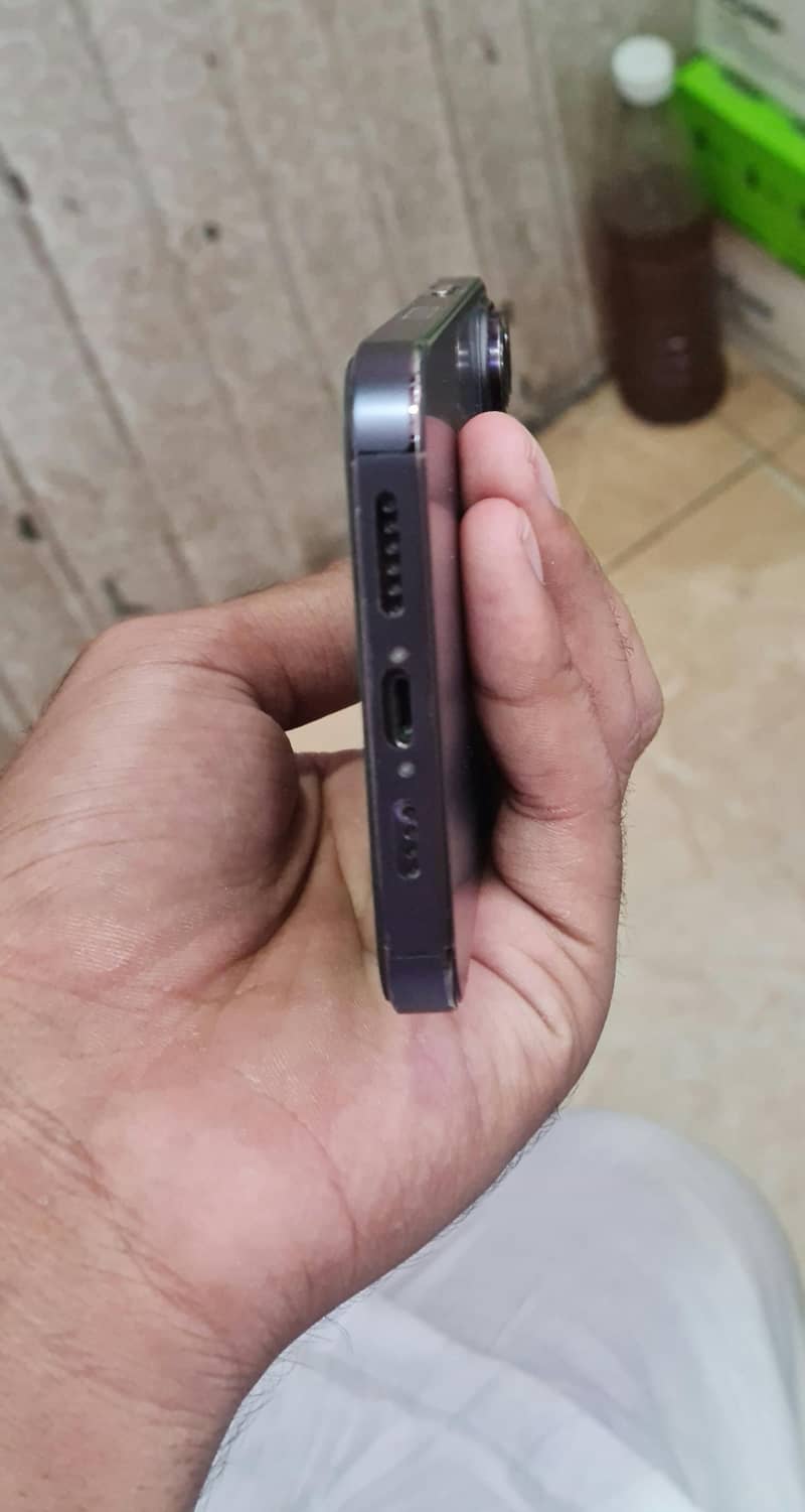Apple iPhone 14 Pro Max 2