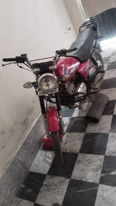 Suzuki GS150