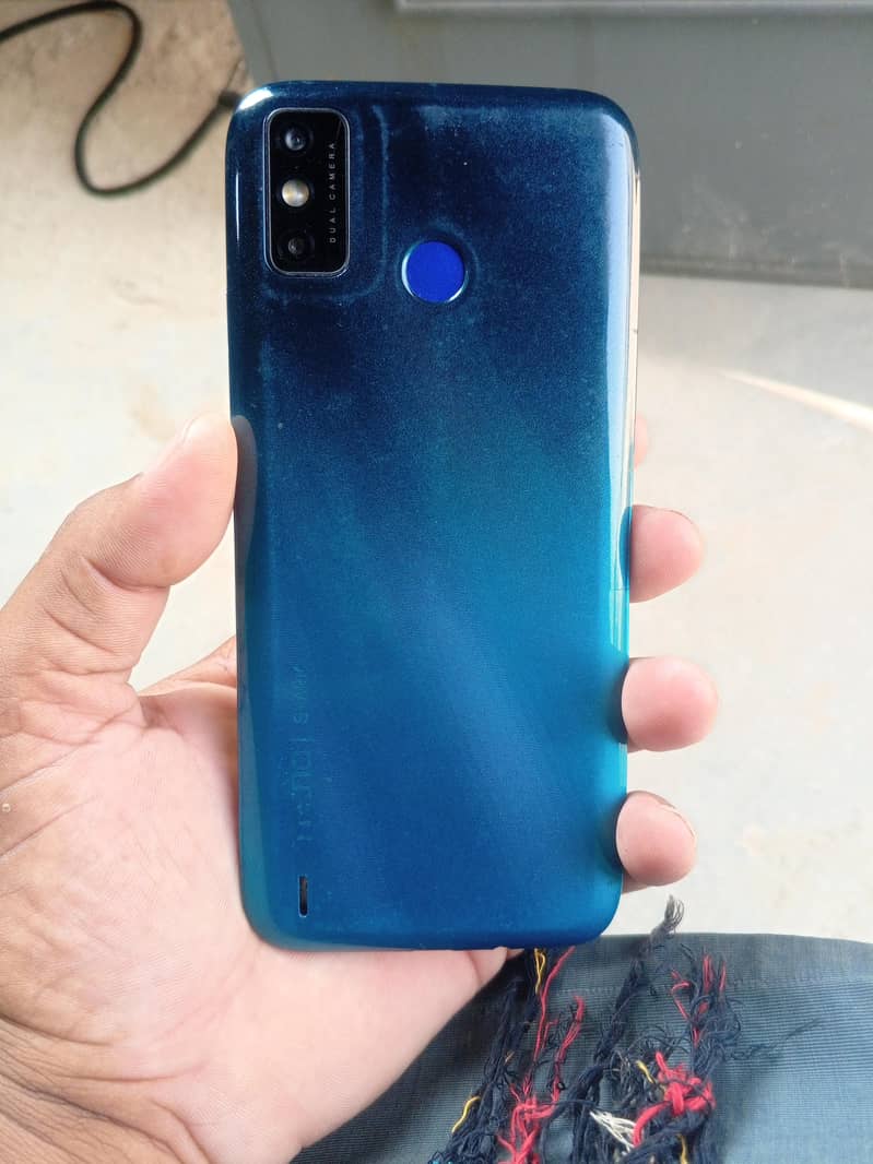 Tecno Spark 6 0