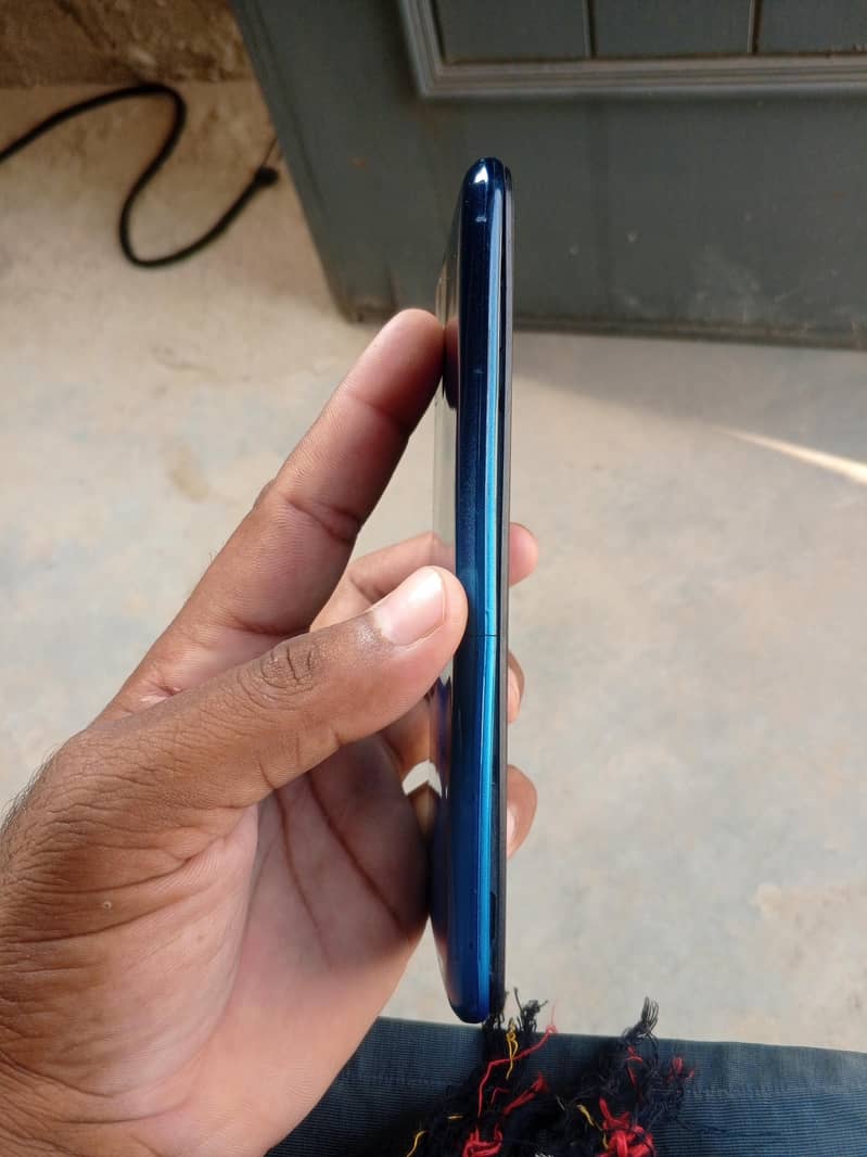 Tecno Spark 6 4