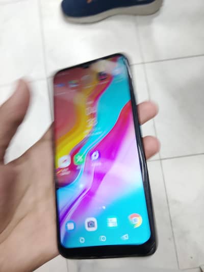 Infinix Hot 8 4/64
