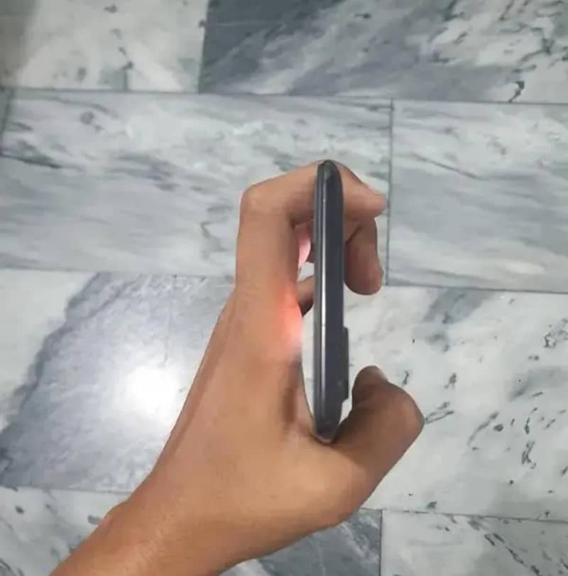 One Plus 5T 4