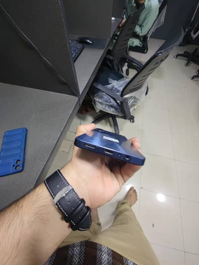 Samsung Mobile A06