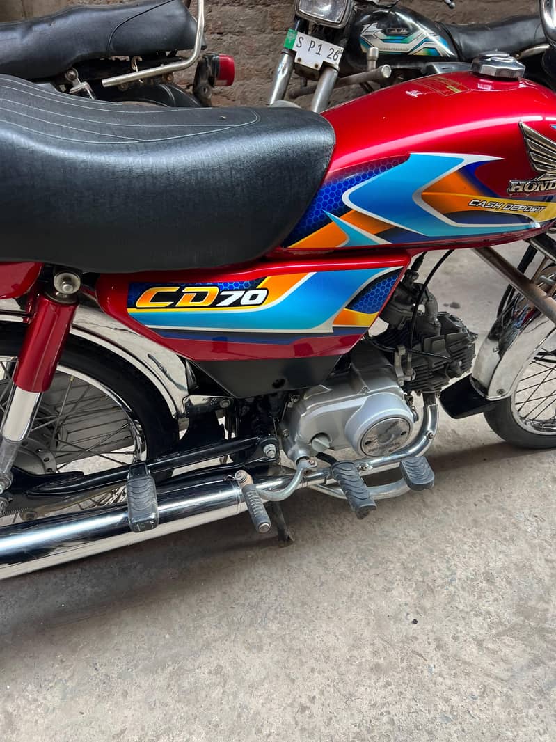 CD 70 10/10 condition 3