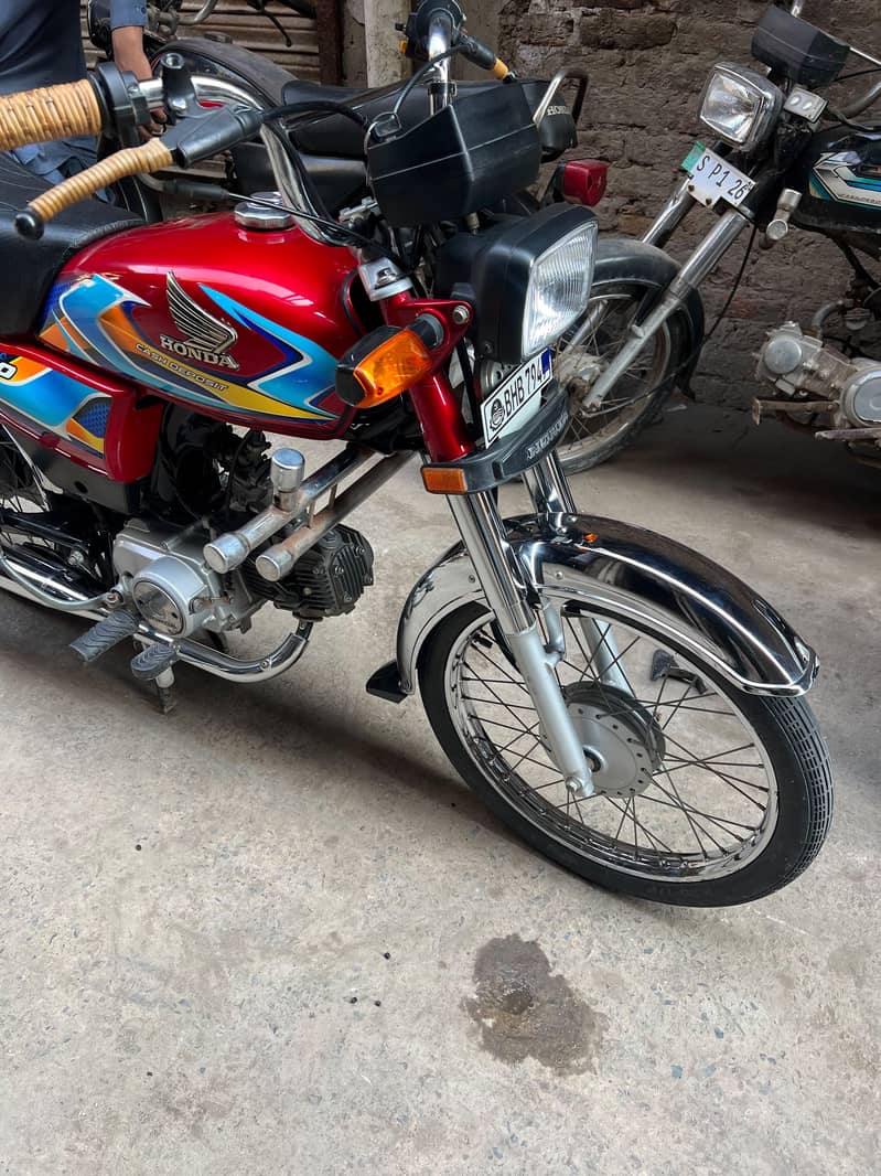 CD 70 10/10 condition 4