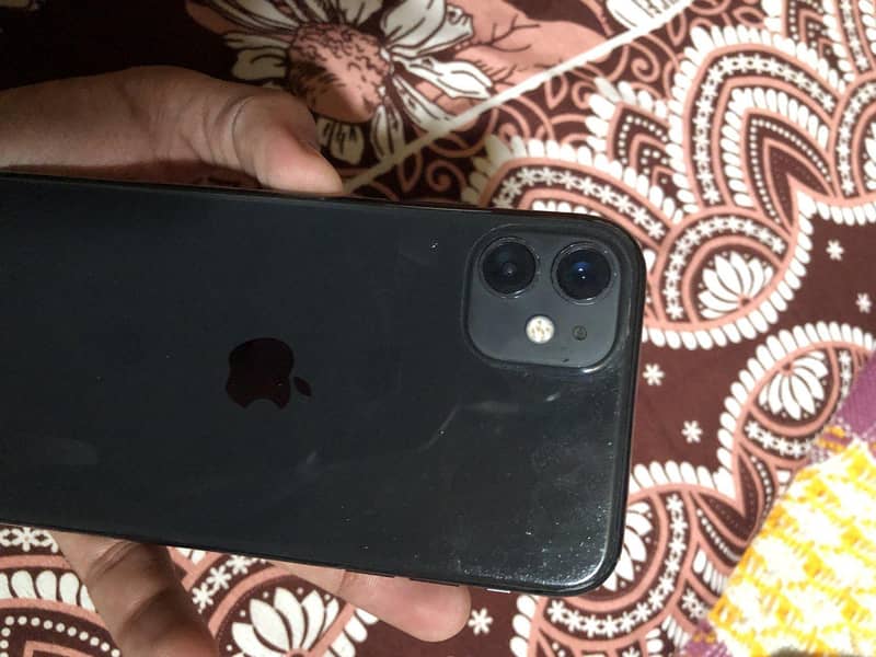 Apple iPhone 11 5