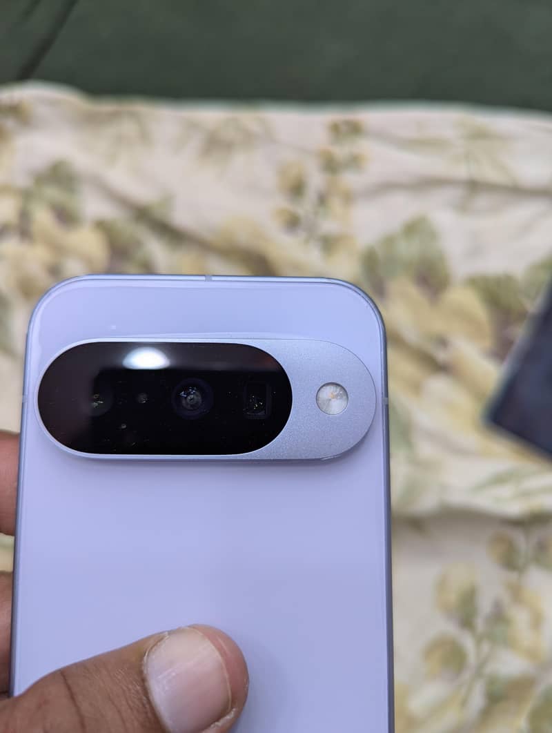 Google Pixel 10 2