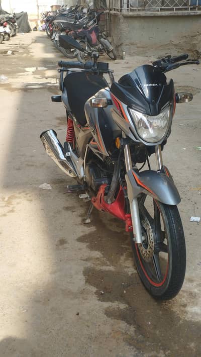 Honda CB150F