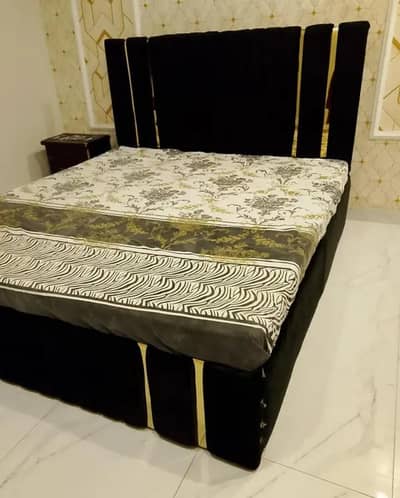King size bed for sale