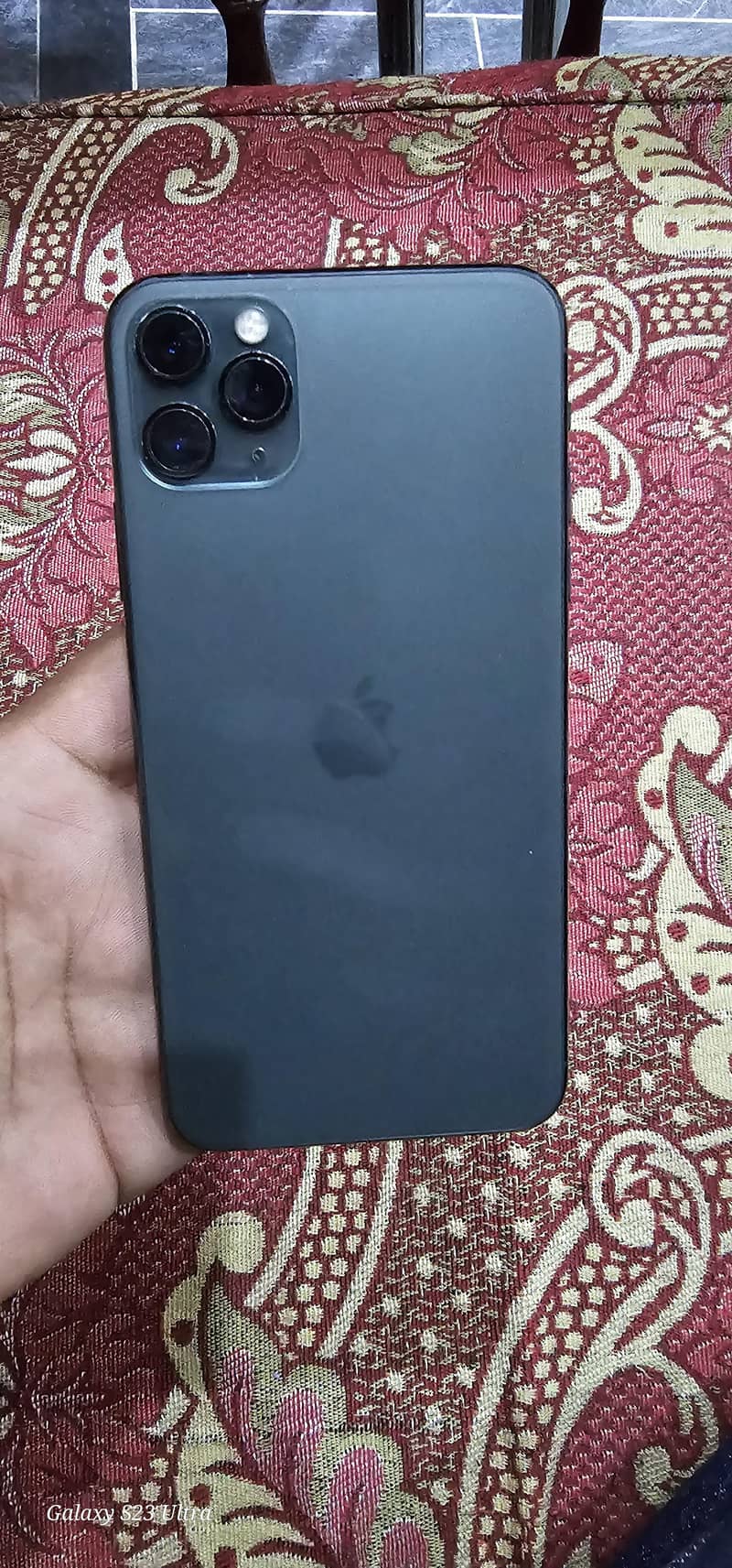 Apple iPhone 11 Pro Max 3