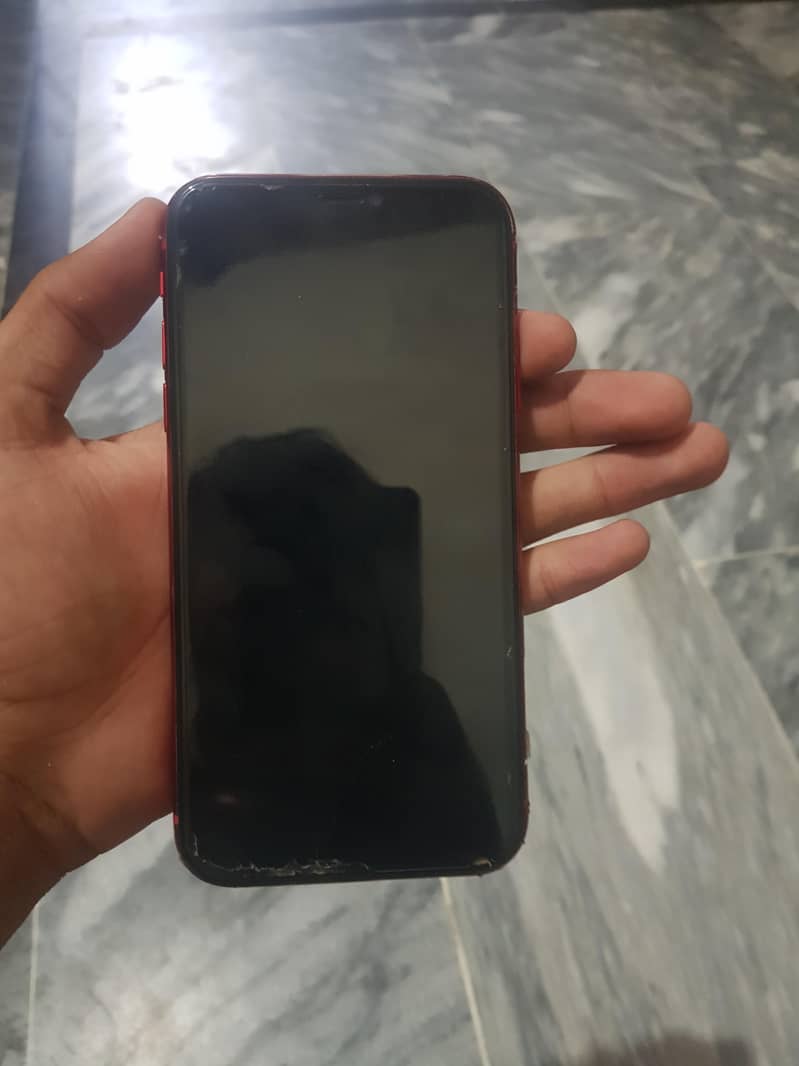 Apple iPhone 11 3