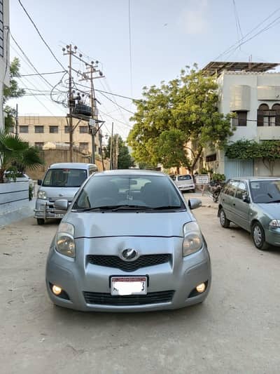 Vitz Karak Gari Contact 03096292018