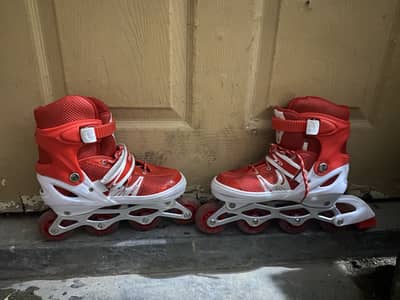 Adjustable Skating Shoes – Excellent Condition.