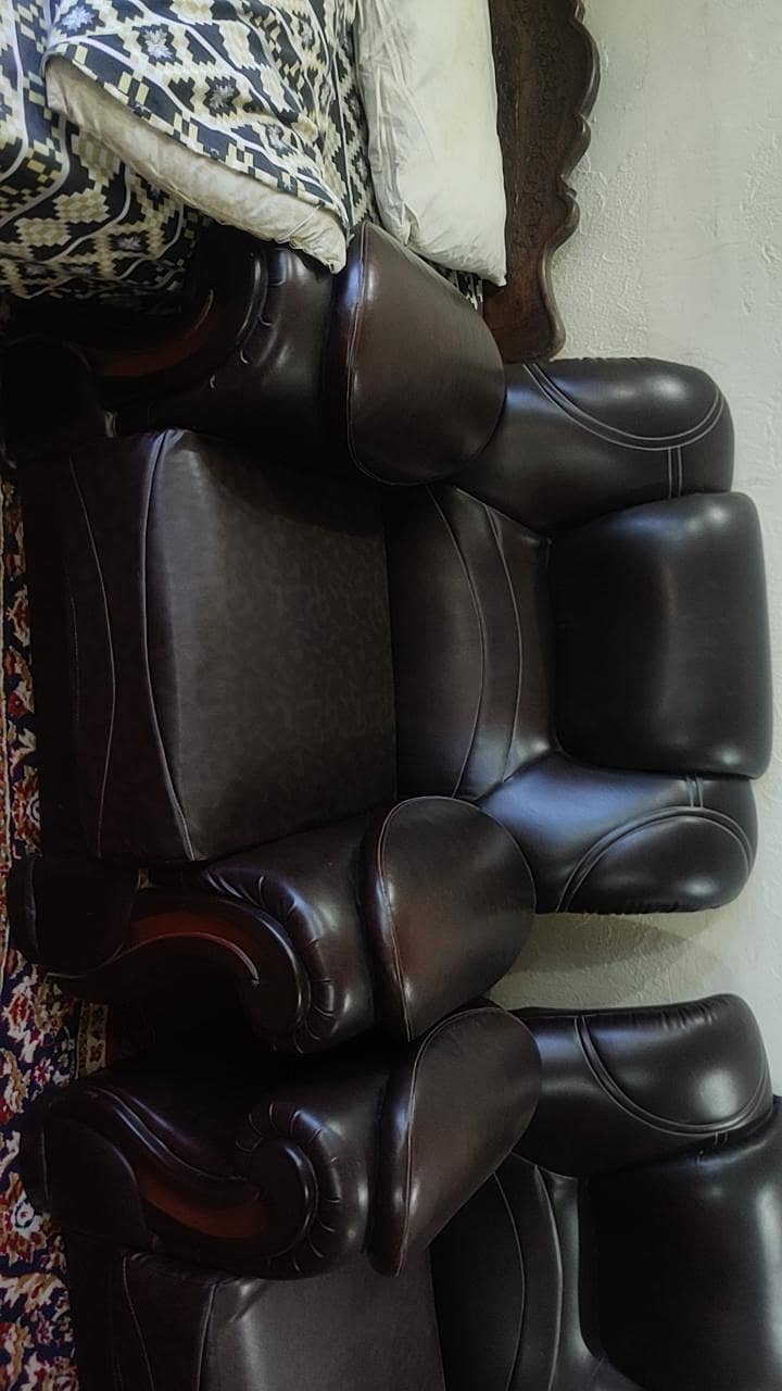 pure leather sofa 0