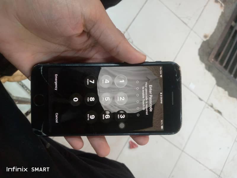 Apple iPhone 6S 1