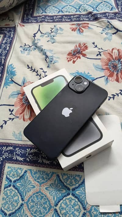 Apple iPhone 14