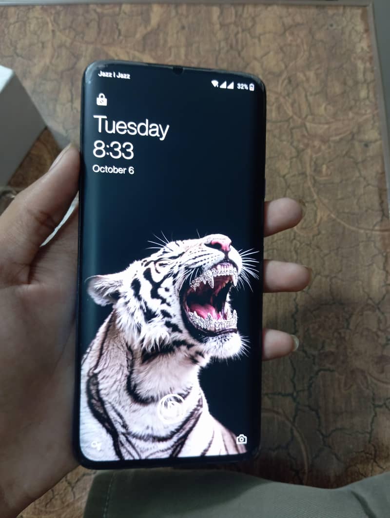One Plus 7 Pro 1