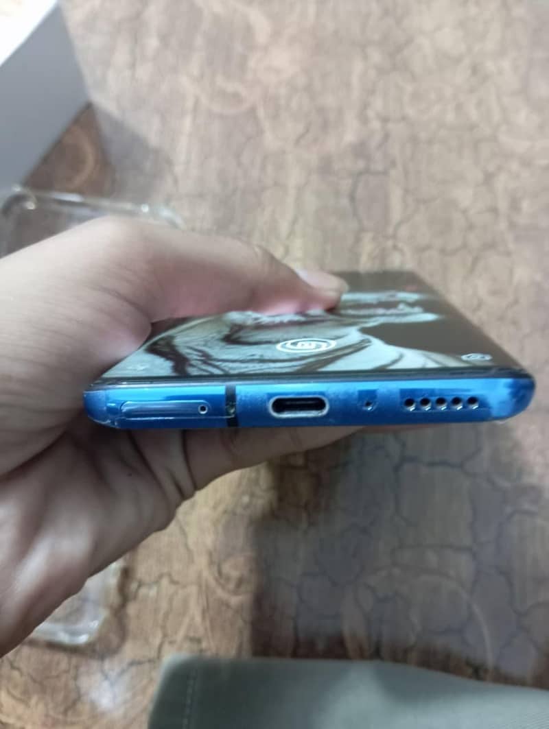 One Plus 7 Pro 3