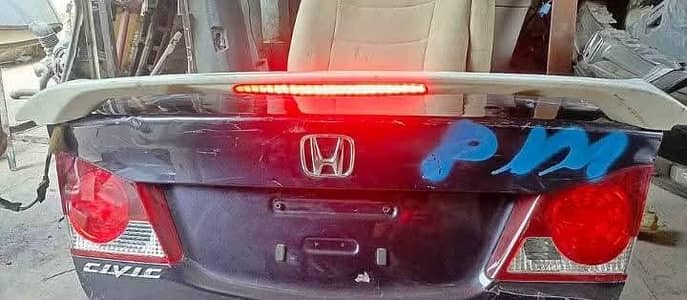 Honda reborn trunk with spoiler
