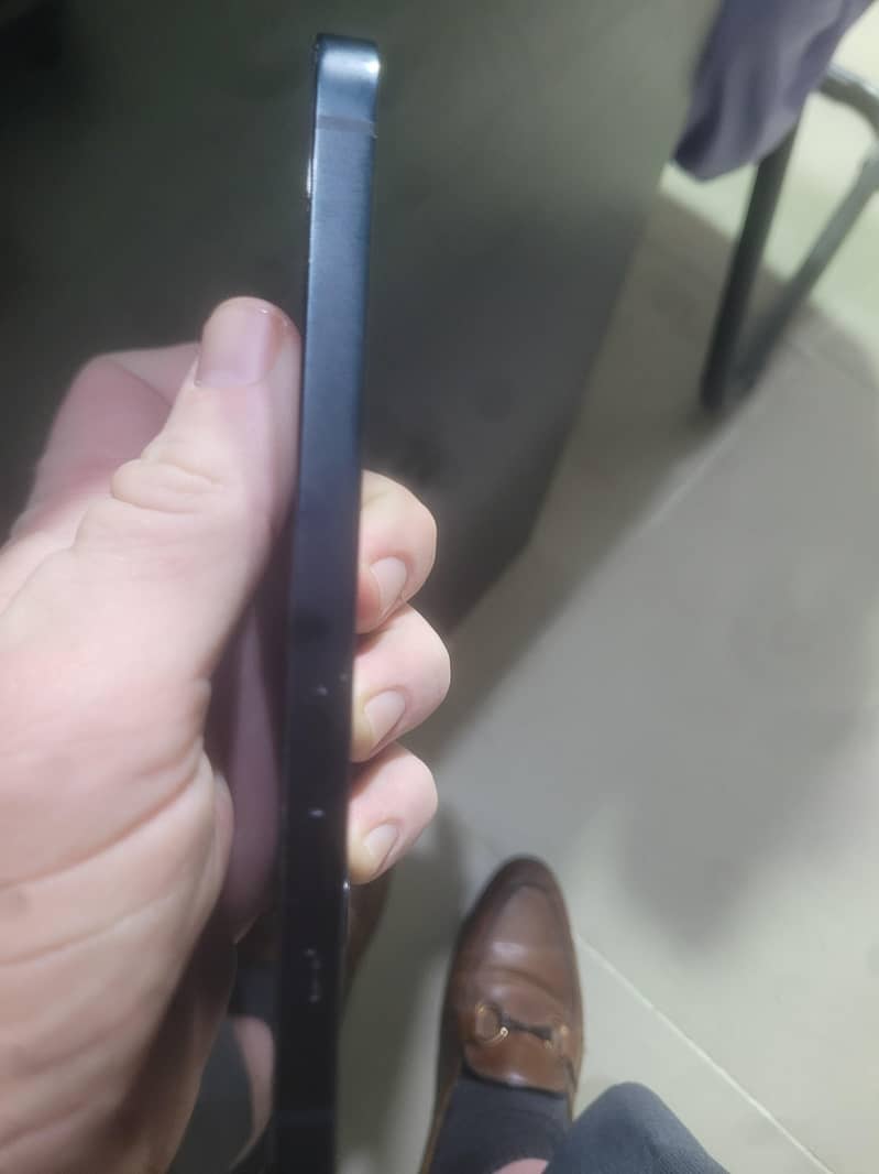 Apple iPhone 14 0