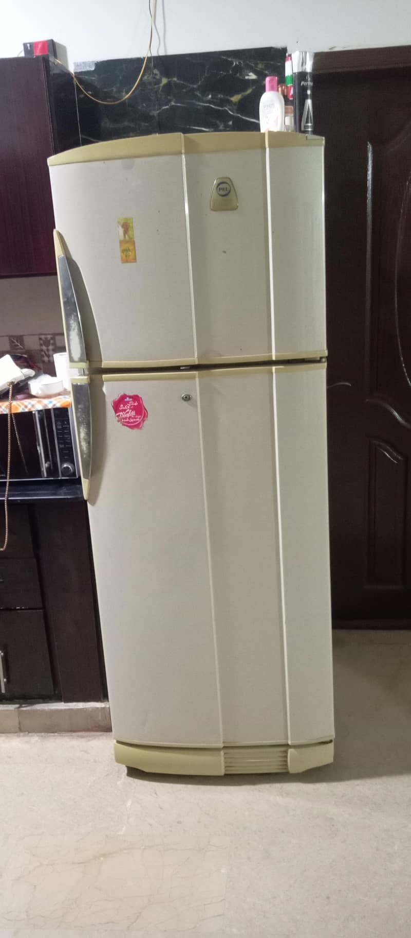 Refrigerator 0