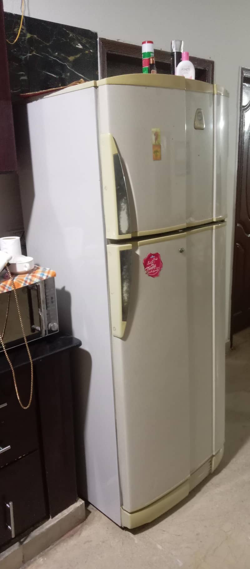 Refrigerator 1
