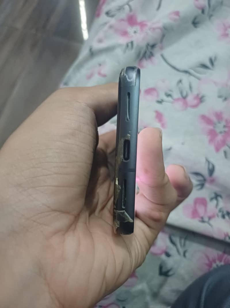 Google Pixel 8 3