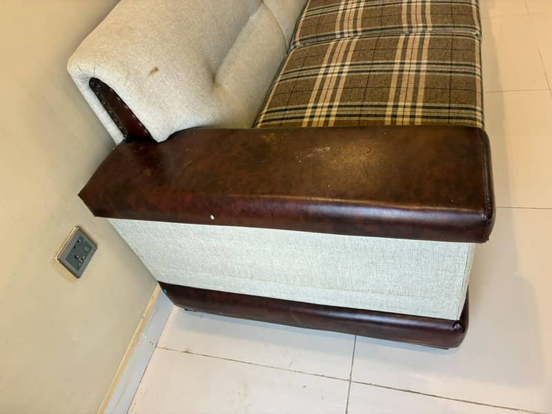 5 seater 2