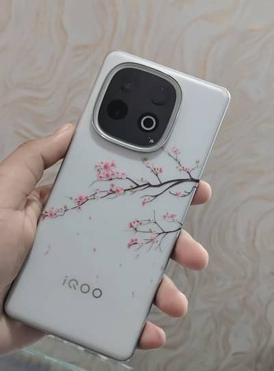 Iqoo z10 turbo pro [ official pta approved ]