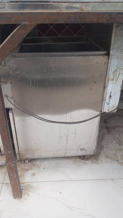 pozza oven few day used steel burger counter 2 deep fryer