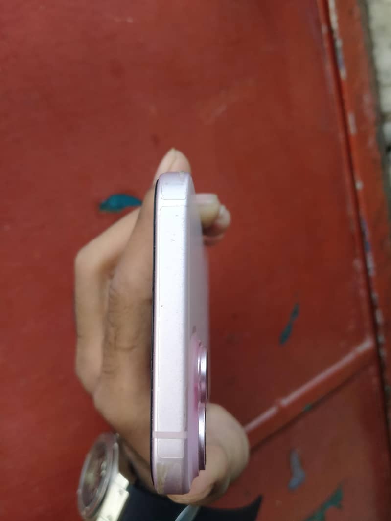 Apple iPhone 15 plus 1