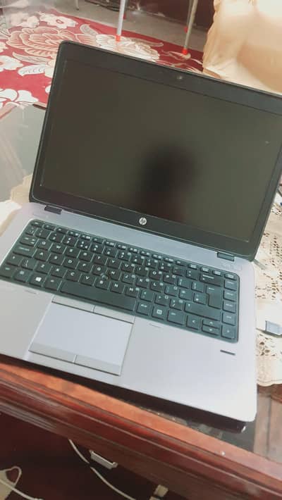 HP Elitebook 840
