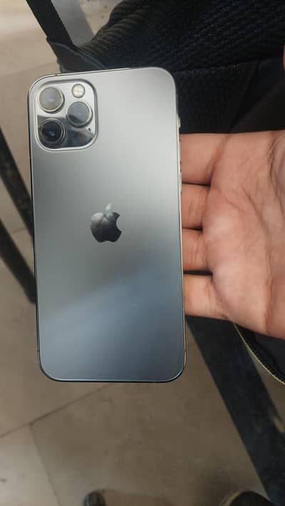 Apple iPhone 12 Pro jv