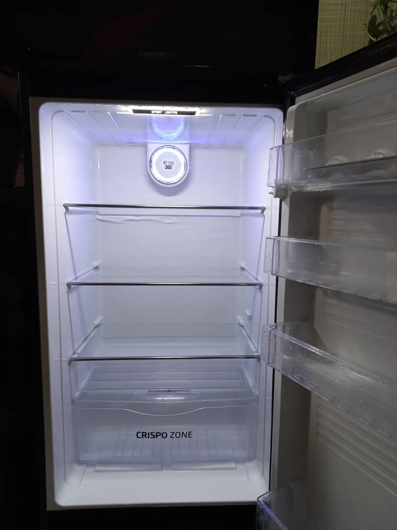 Refrigerator 1