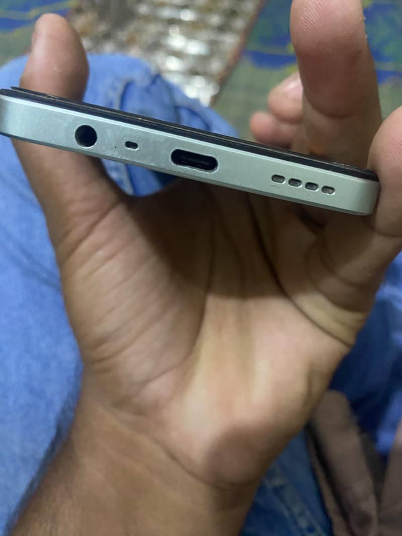 Realme Note 60x 3