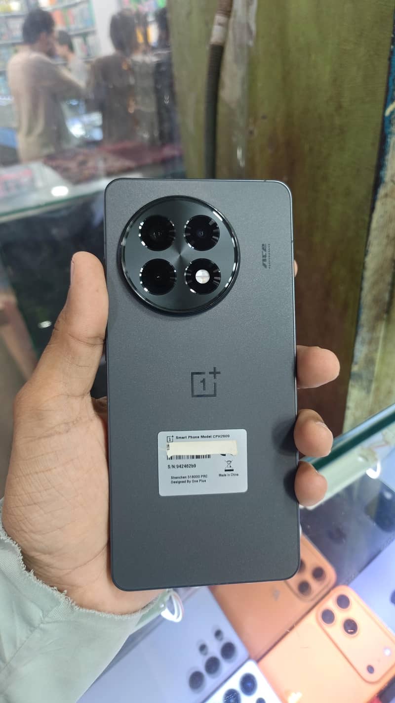 One Plus Ace 5 Pro 0