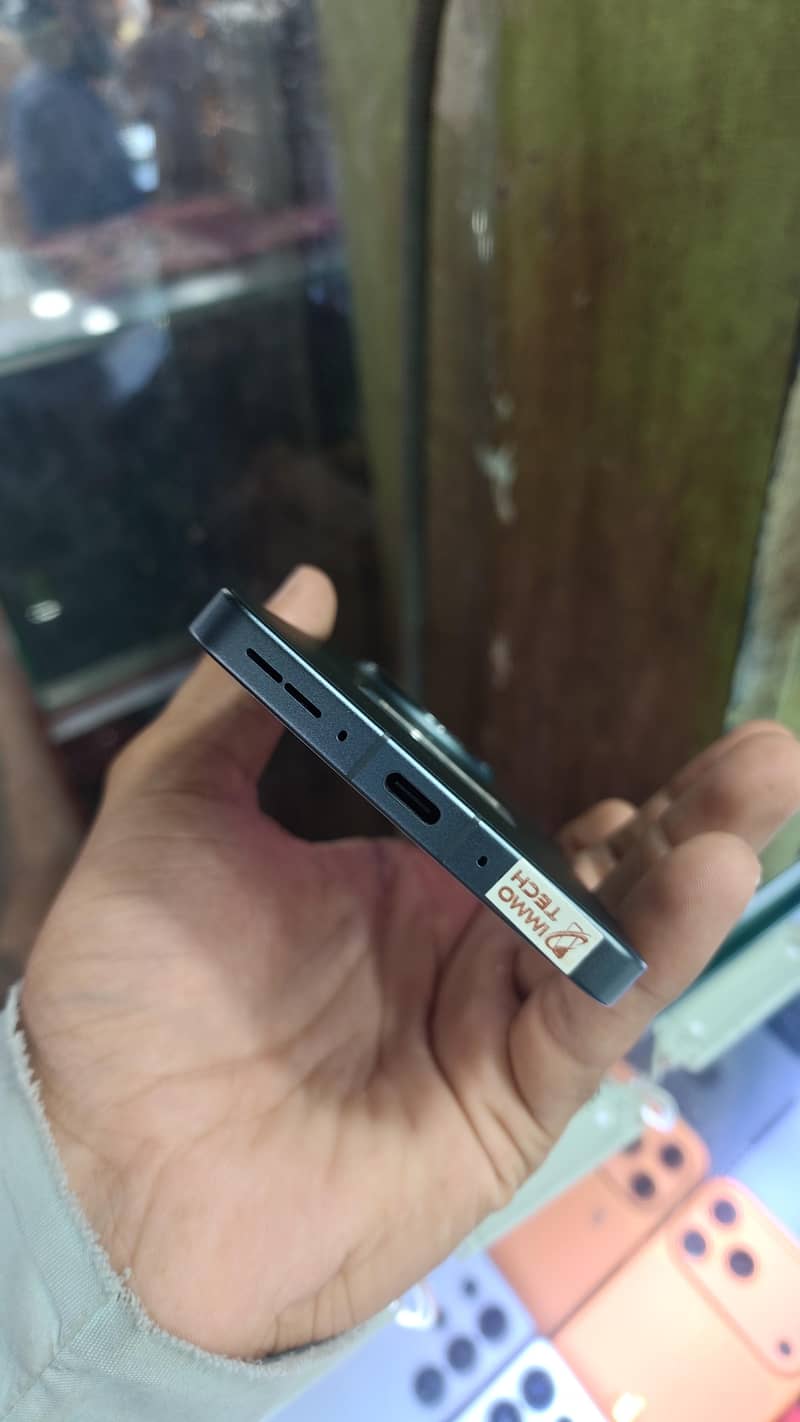 One Plus Ace 5 Pro 1